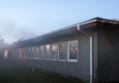 storalarm til brand i nedlagt skole på Sverigesvej i Slagelse