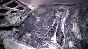 Brand bil vipperoed 14