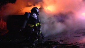 Brand bil vipperoed 3