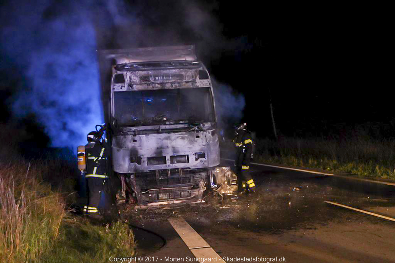 Brand i lastbil på Omfartsvejen