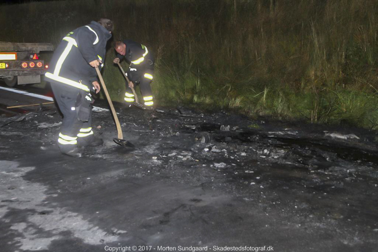 Brand i lastbil på Omfartsvejen