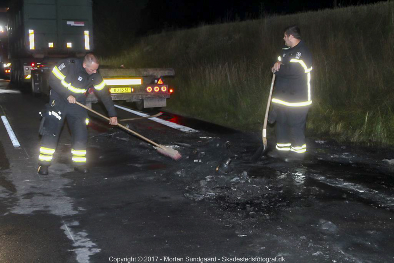 Brand i lastbil på Omfartsvejen